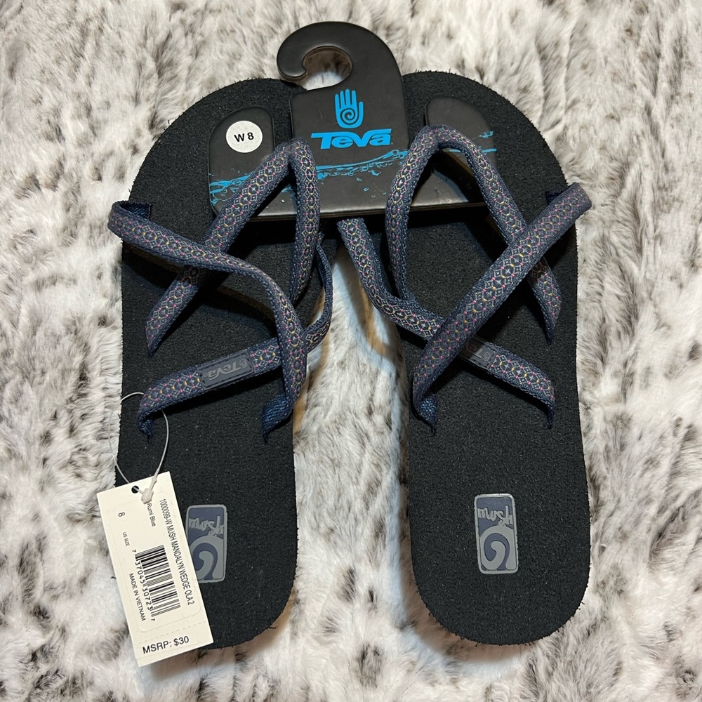 NWT Teva Sandals